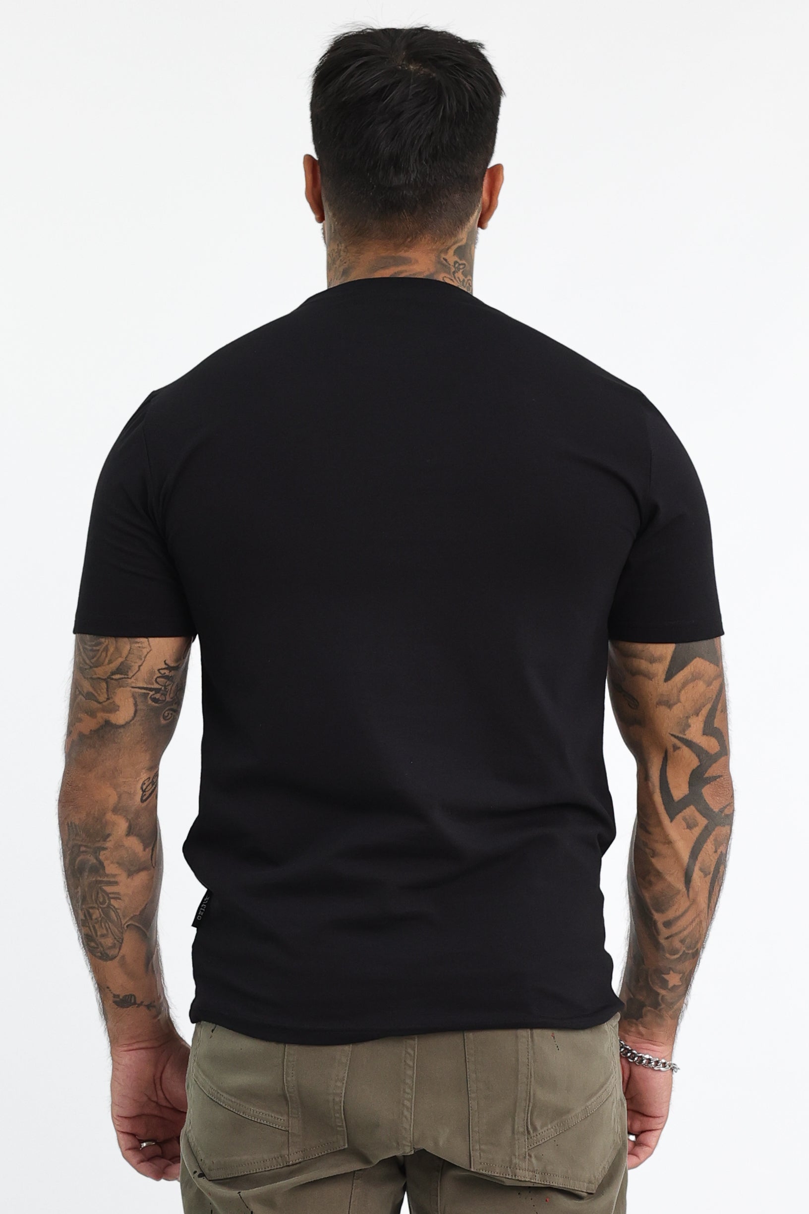 Aveza T-Shirt